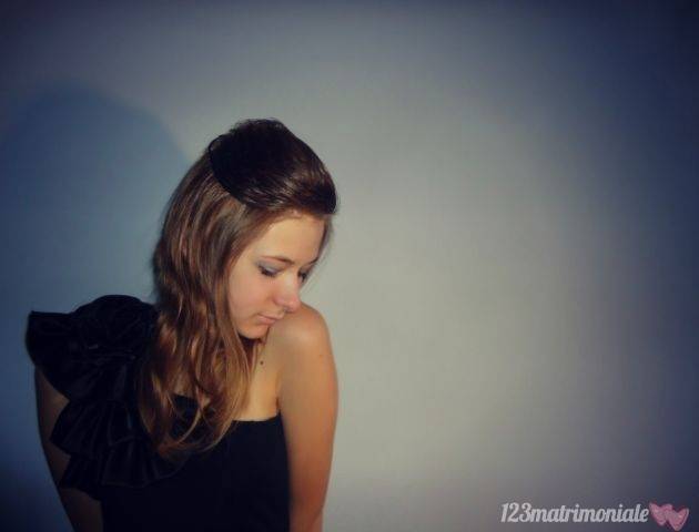 cum le dizvirgineaza si le curge sange