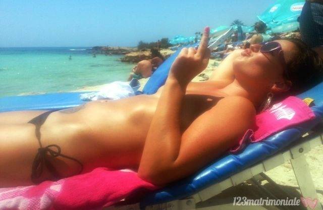 o fute pe fisa in baie