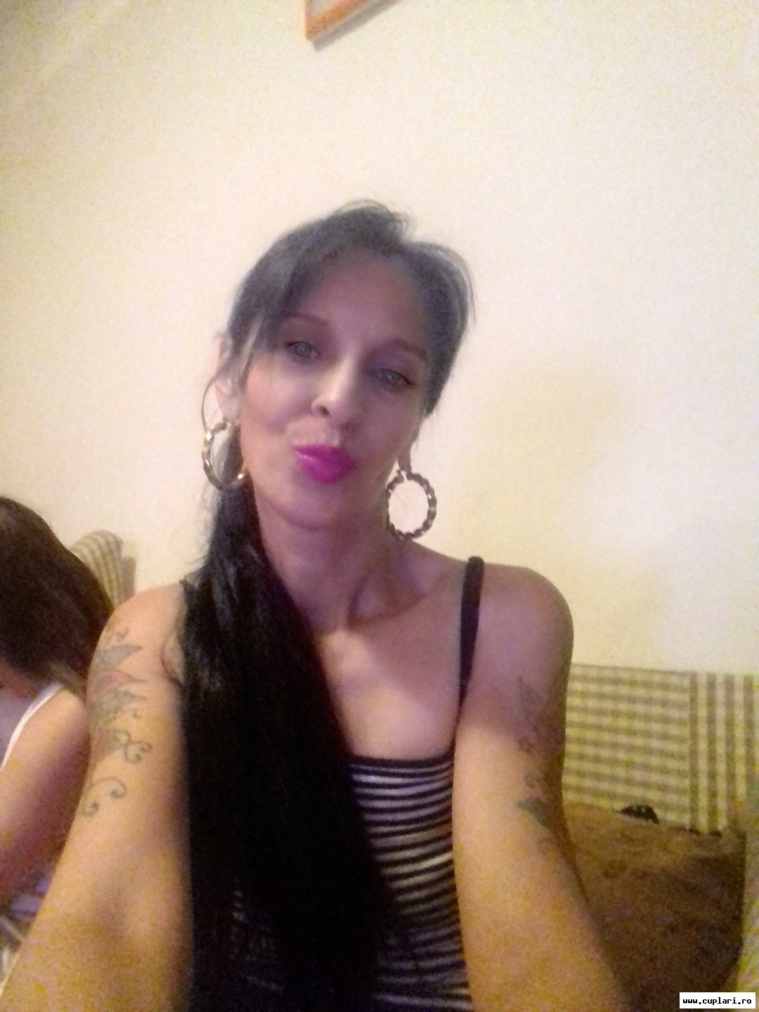 ᐅ Chat online cu oana_salman, femeie, 34 Ani | București, România