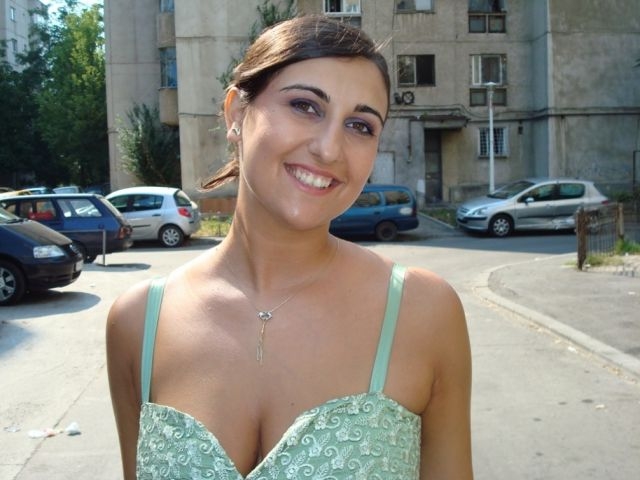 www intalniri cu fete din bucuresti com