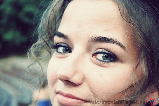 comentarii femei argesi