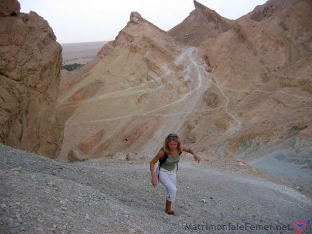 femei batrine in italia care vor sa faca secs