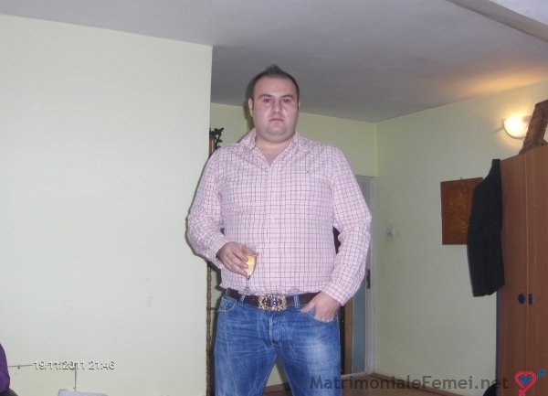 mature din romania amatoare lezbii sau bisexuale goldengate