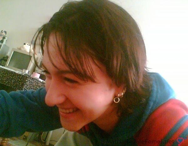 caut domnisoare din botosani pentru futai