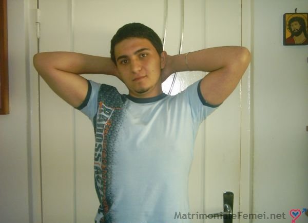 fete kare se fut ku bani in polonia