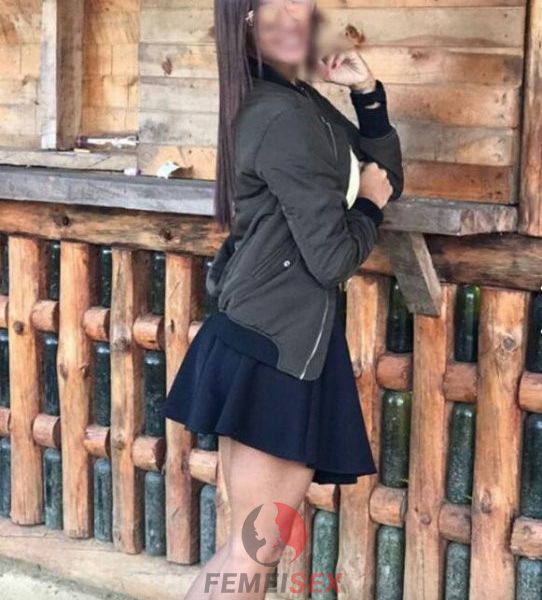 cele mai tari povestiri erotice cu incest in familie